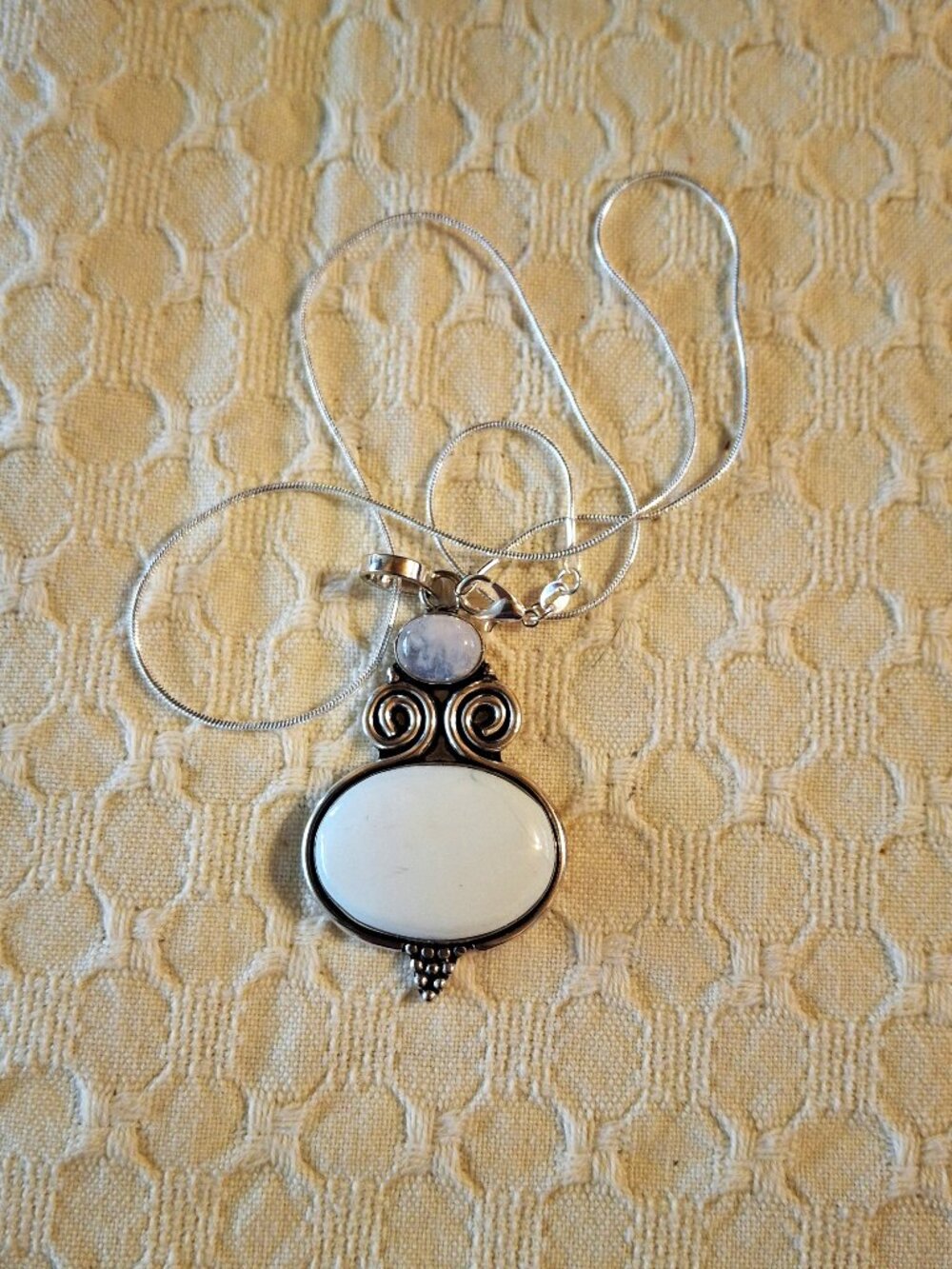 White Opal and Rainbow Gem Stone Hand Made Pendant with Chain NWOT 477